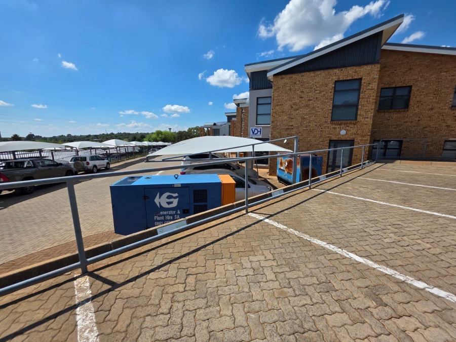 To Let commercial Property for Rent in Langenhovenpark Free State